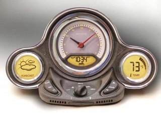 Motor Clock – stylish alarm clock with weather!