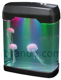 USB Jellyfish Aquarium – Behold the Lion’s Mane!