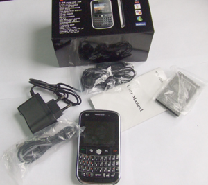 NK-9000C- Dual SIM Blackberry Bold 9000 clone