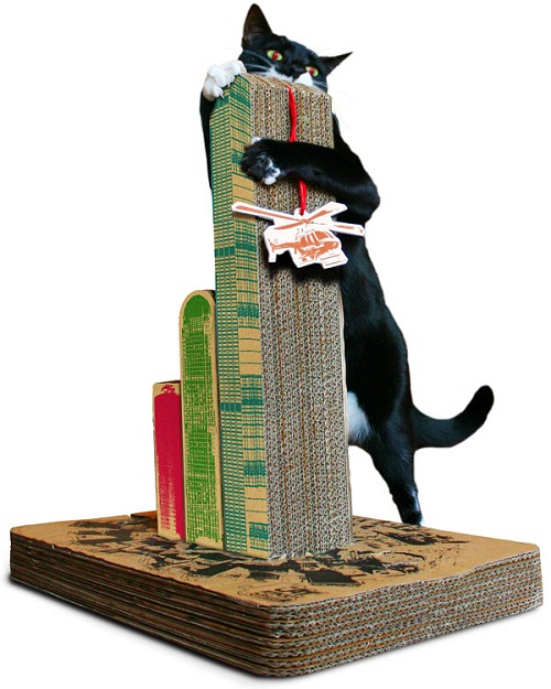 Skyscraper scratching posts makes your cat look like King Kong