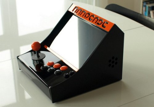 Turn Your Netbook Into An Arcade Cabinet