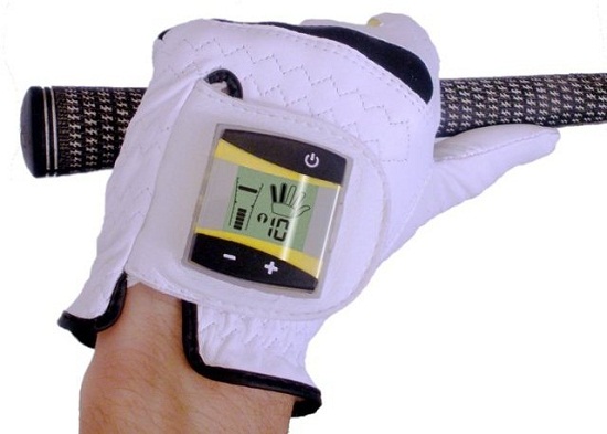 SensoGlove helps you with your golf grip