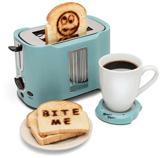Pop Art Toaster customizes your toast