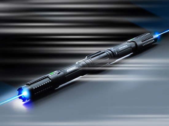 Sith Series Double: A real dual-bladed lightsaber