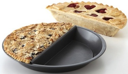 Split Decision Pie Pan gives you the best of both worlds