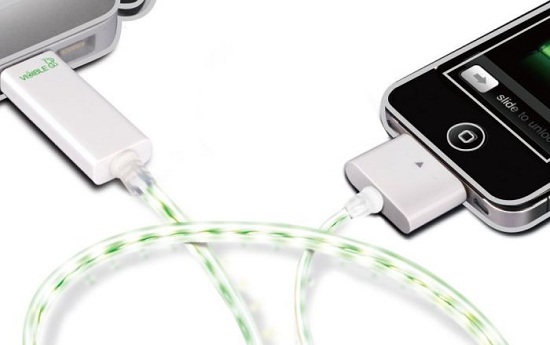 Smart Charge & Sync Cable pulses with the electric current