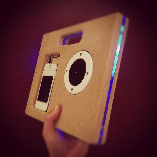 Build your own iPhone Boombox