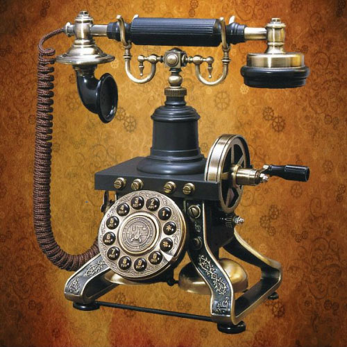 Steampunk Telephone is straight out of the 1890’s