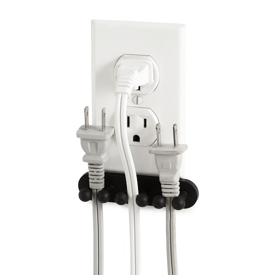 Plug Out Outlet Organizer keeps your plugs at the ready