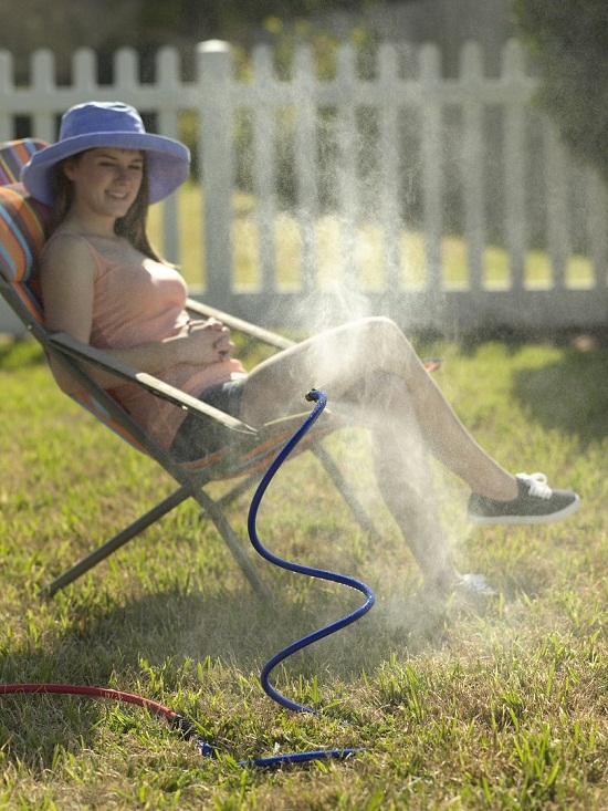 Flexible Cooling Mister is a crazy straw for your lawn