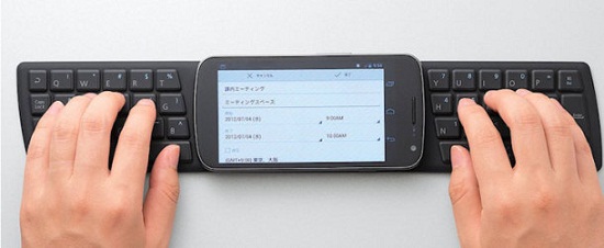 One2Touch NFC Keyboard makes your phone a mini-computer
