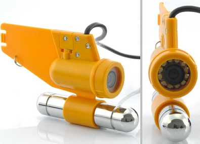 Deep Water Camera Set with Case gives you a view of the action without getting wet