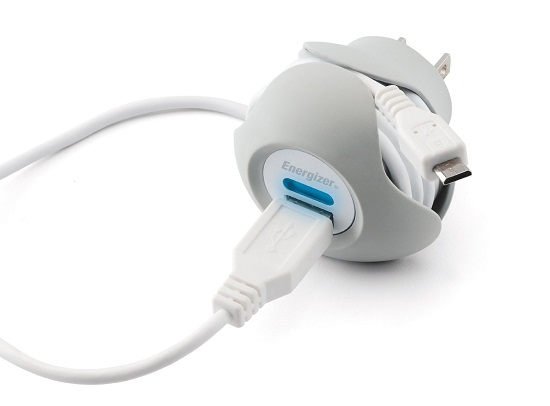 Energizer USB Wall Charger keeps cables tidy