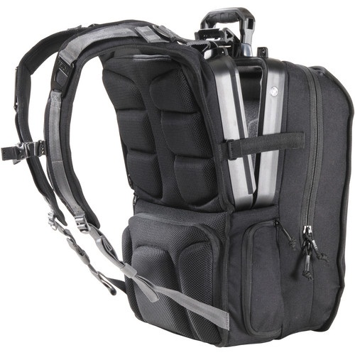 Pelican U140 Elite Tablet Backpack shows that you are one serious geek