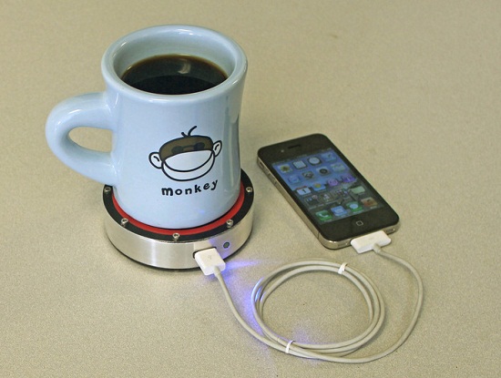 Epiphany onE Puck – If you can set down a drink, you can charge your phone