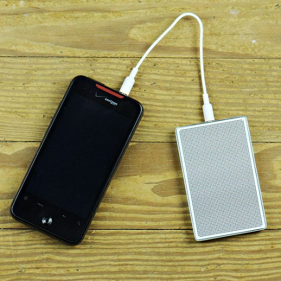 Rechargeable Card Speaker helps boost your tunes