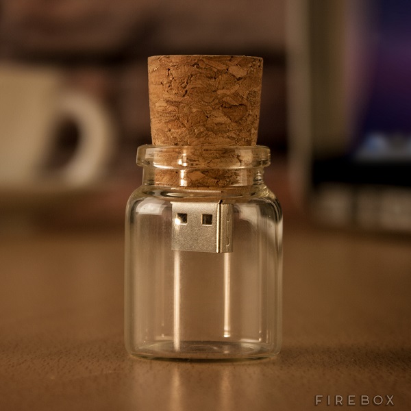 If you’ve got something to say, leave it in the Message In A Bottle USB Flash Drive