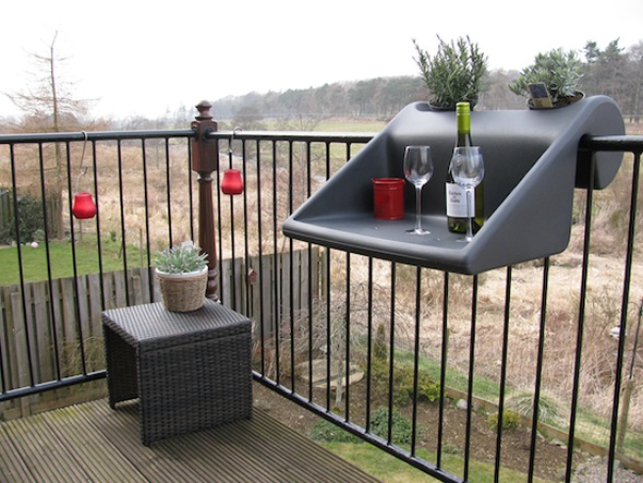 The balKonzept Balcony Table – a breath of fresh air