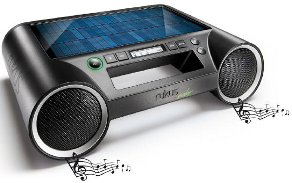 Rukus Solar – sun powered loudspeaker features loud sound and an e-Ink display