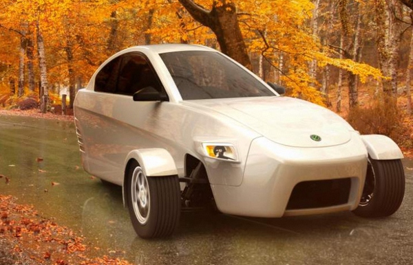 Elio – $6,800, 84 mpg, 107 mph, a 3 year warranty and lots of ambitions…