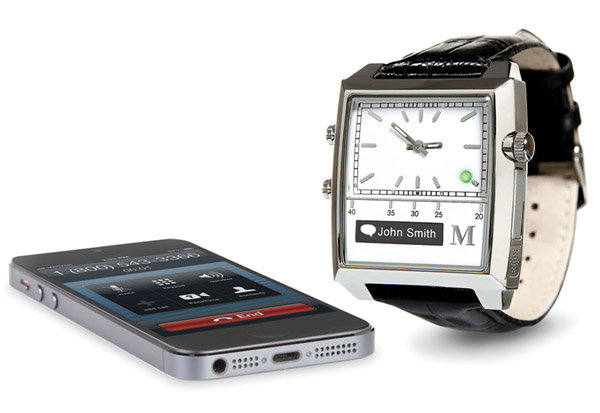 Voice-Command Smartphone Watch – This retro-looking watch hides a lot of secrets