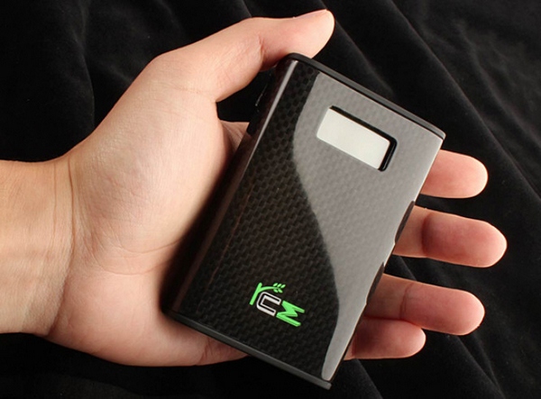 RCE External Battery – 10,200mAh of carbon fiber for when you need stylish reliable power