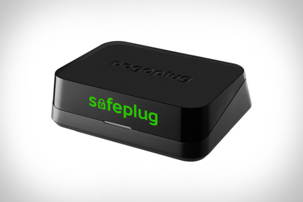 SafePlug – makes your Internet browsing secure and anonymous