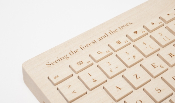 Orée Board 2 – all wood designer keyboard says a lot about who you really are