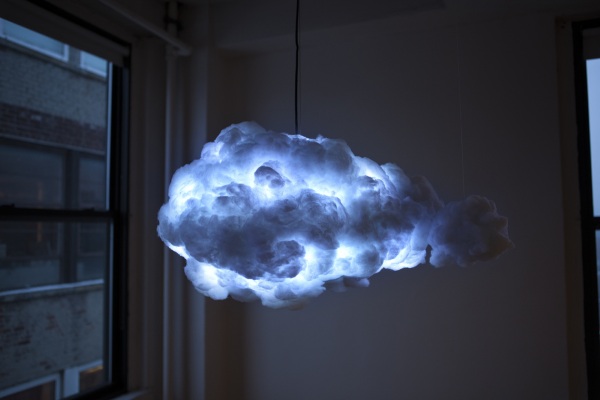 Smart Cloud – turn your living room into a thunderstorm, without all that wet stuff