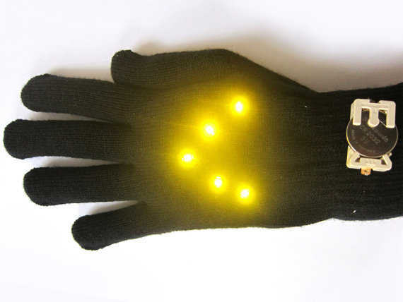 Biking Glowes DIY Kit – signal your directions with these cool looking DIY gloves