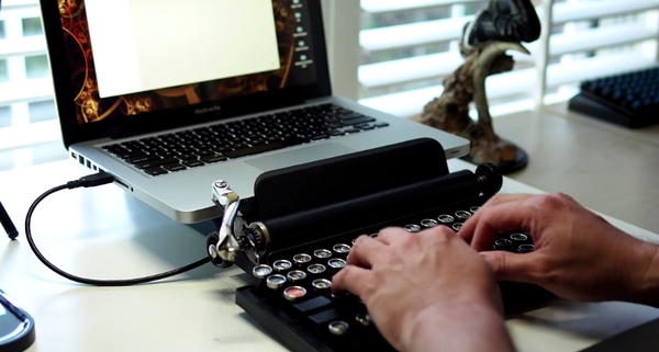 qwerkywriter in use