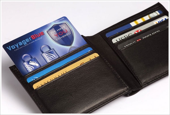 Voyager Blue – protect your credit cards from ID scammers