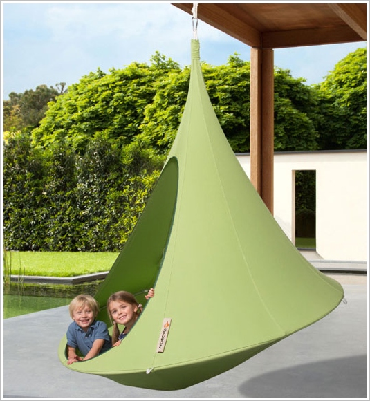 Cocoon Hanging Tent – cool tree house just needs a hook and a branch