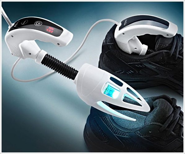 iShoe UV Sanitizer – keeping your feet fresh and sweet using the power of light