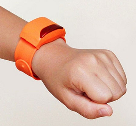 Moff Band – turn everything you pick up into a sound enabled toy