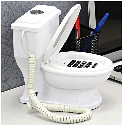 Toilet Phone – sorry, too many jokes available … please try later