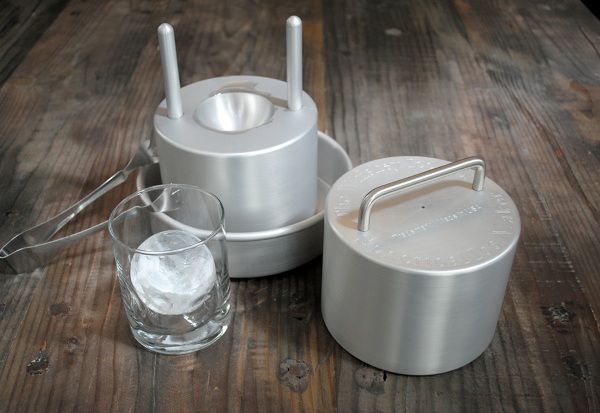Spherical Ice Ball Maker – add a touch of class to your soda