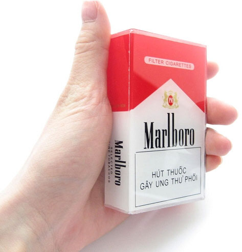Cigarette Box Phone Jammer – fed up with people jabbering on their cell phones? Now you can do something about it.