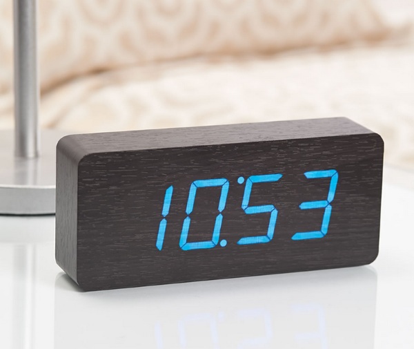 Clap or Tap Block Clock – the clock that gives you the time only when you want it