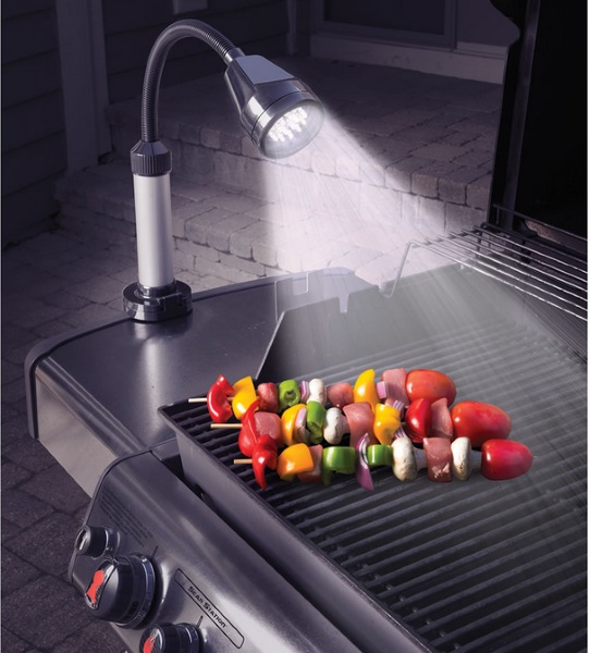 The Best Grill Light – don’t let sunset stop you from grilling your meal