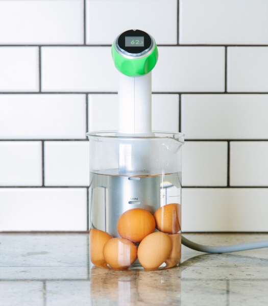 Classic Nomiku – cook your food a new way with the push of a button