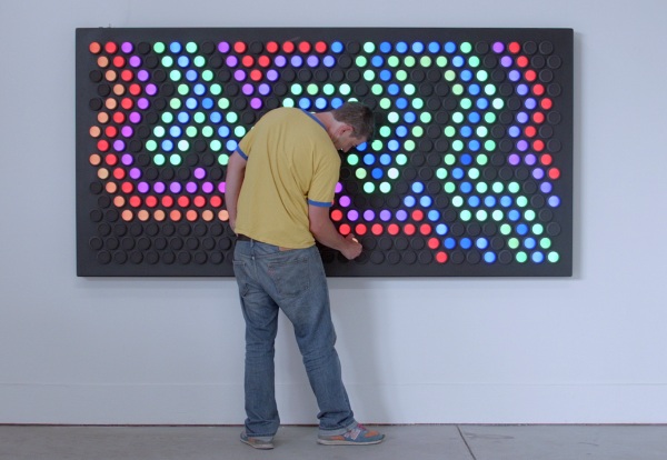Everbright – the Lite-Brite for your office
