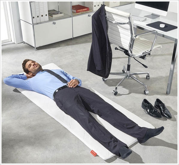 Easy Napping Mat – grab some snooze anywhere, anytime