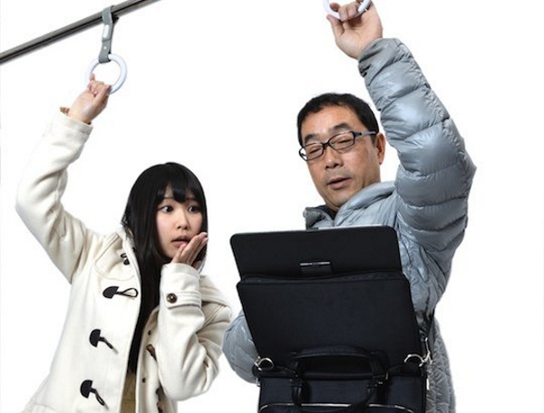 Hands-Free Tablet Holder – use your tablets without fear of falling on the train