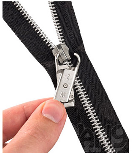ZipperMend – clever gadget instantly fixes busted zip pulls