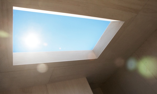 CoeLux Skylights – just because you live in a dystopian city doesn’t mean you can’t have a bit of sun