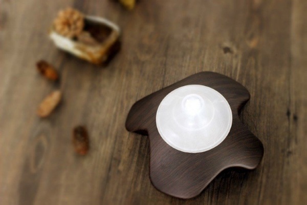 Creative Real Wooden LED Aroma and Humidifier in use