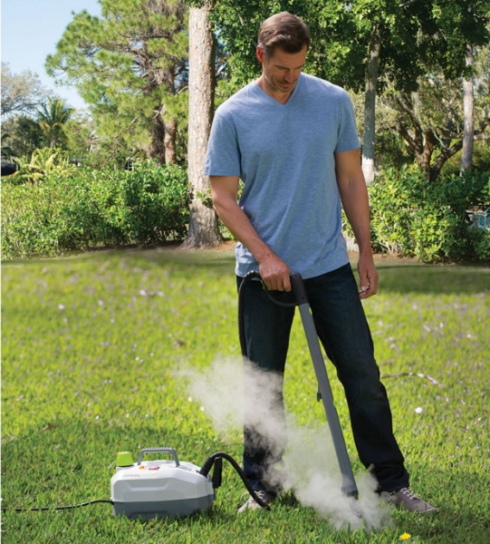 Weed Killing Steamer – use hot air to take out these lawn pests