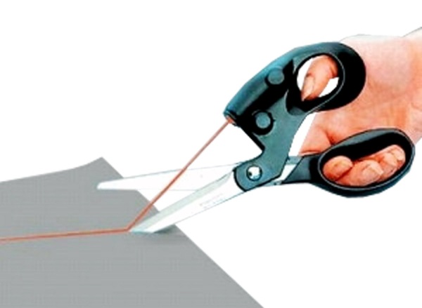 Laser Scissors – laser guided scissors for the straightest lines