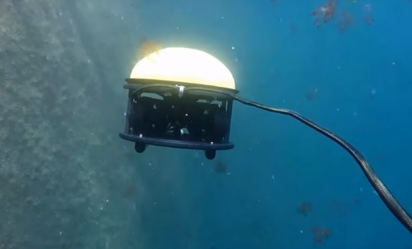SeaDrone – explore the mysteries of the sea with this drone technology